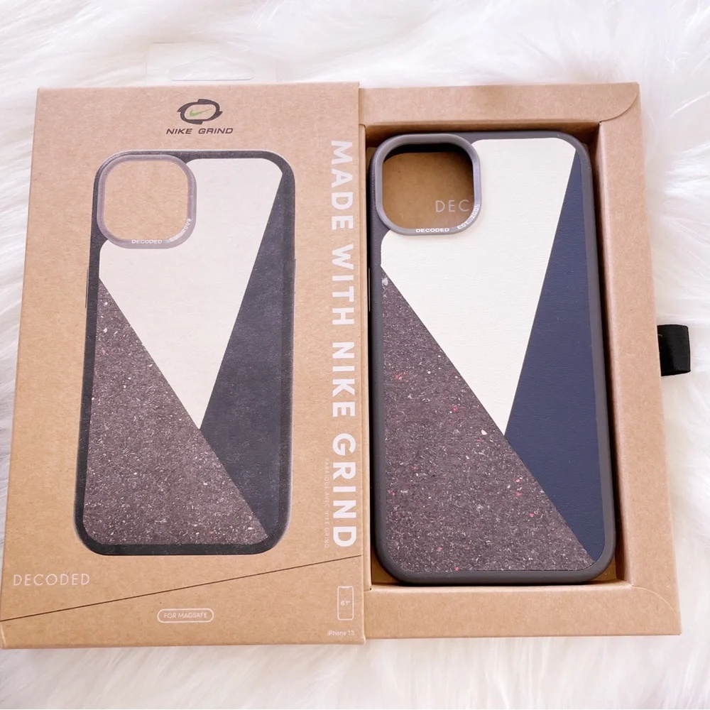 Nike Grind IPhone 13 Case